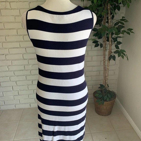 Theory Lasina Striped Navy Blue and White Sheath Dress Size Small - Picture 3 of 8